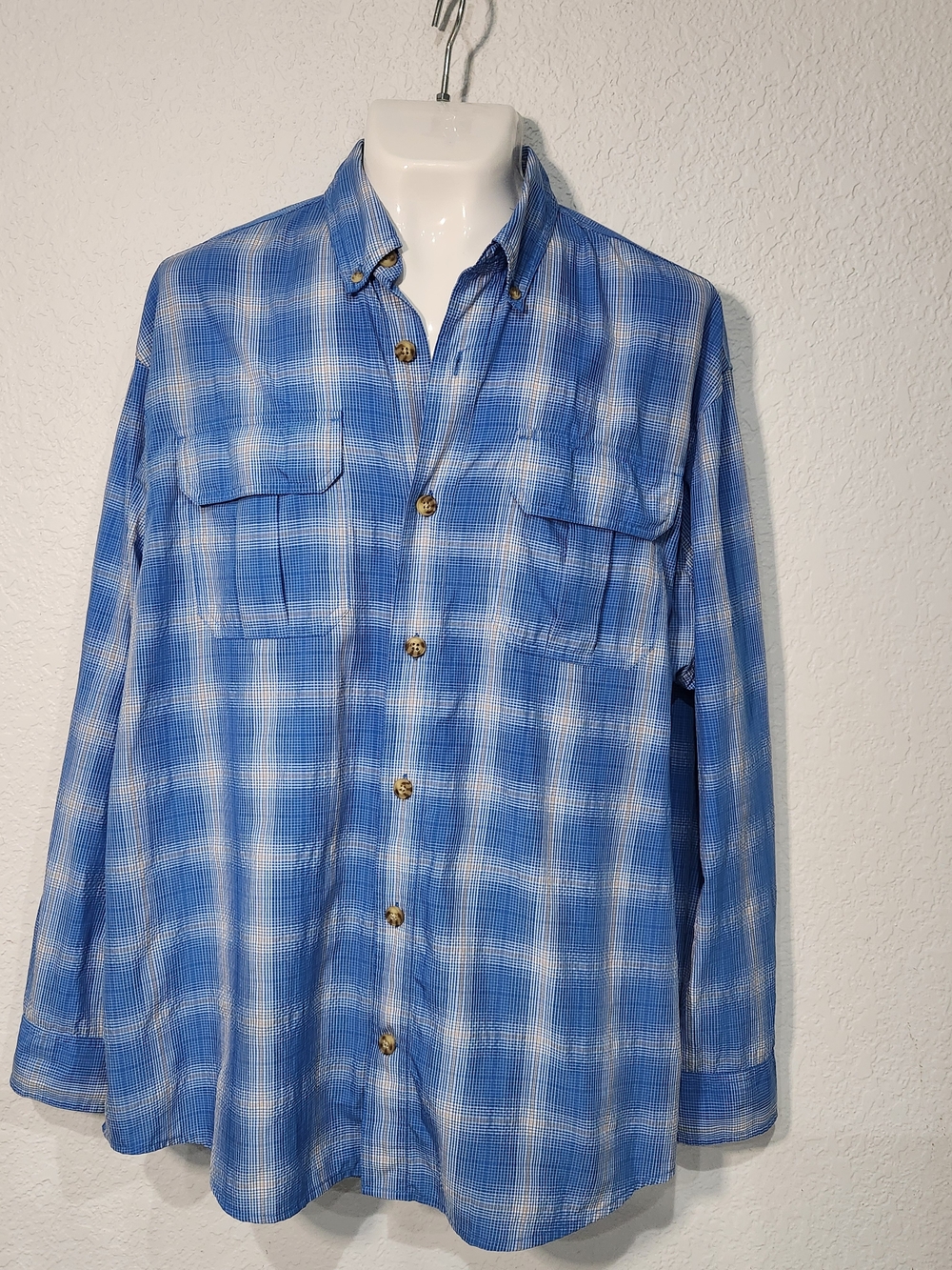 Duluth Trading Co Blue Plaid Button-Down Shirt